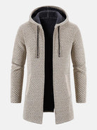 bodywarmer-heren-fleece-gevoerd-lange-pasvorm-capuchon-detail-1